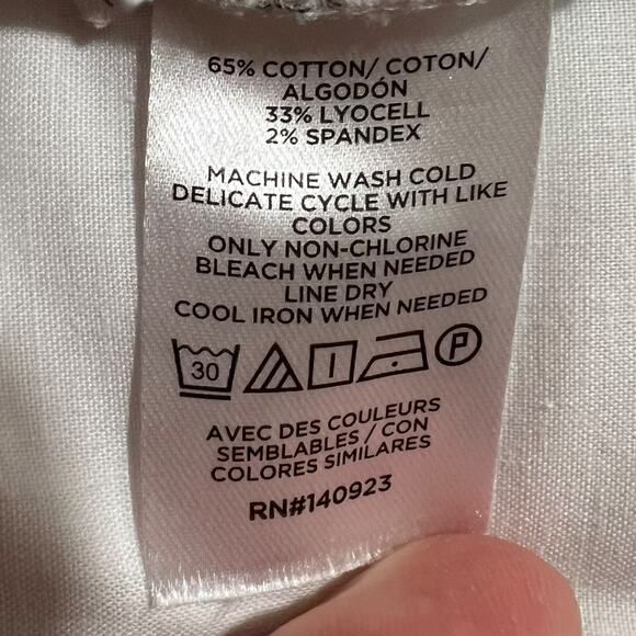 LOFT Riviera Floral Shorts Size 8 Lavender Yellow Cotton Blend - Picture 3 of 6